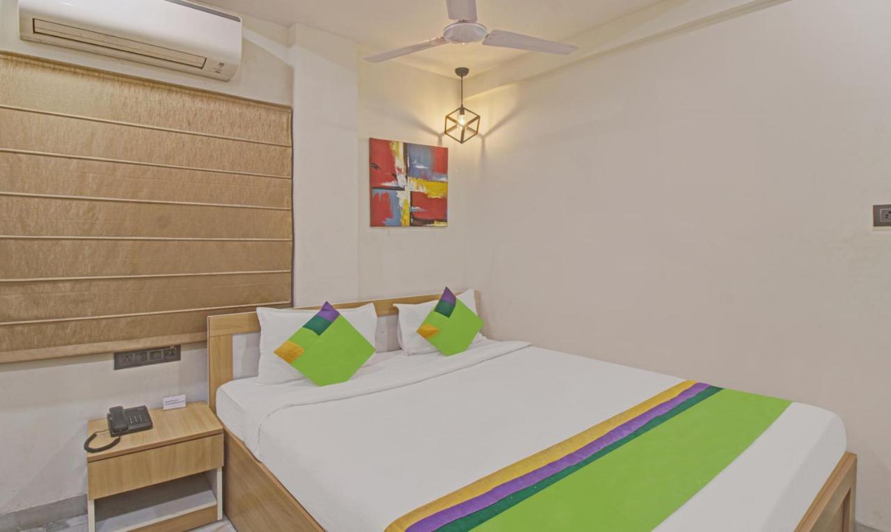 Treebo The Boss Hotel Raipur  Exterior photo